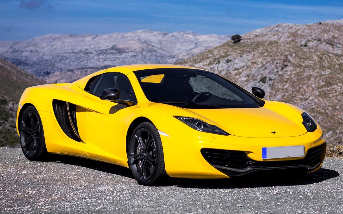 MCLAREN mp4-12c