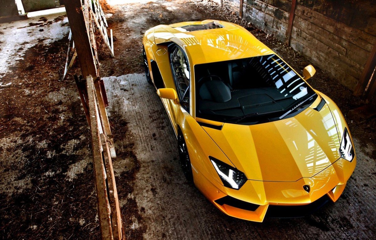 Ламборджини авентадор