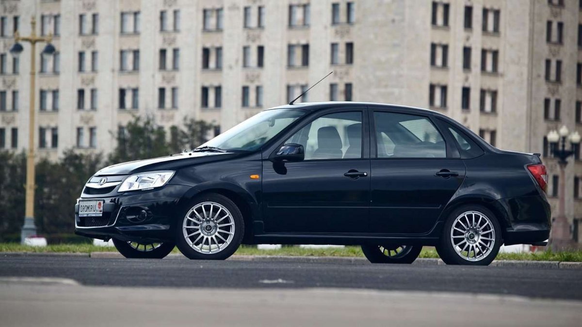 Лада Гранта спорт 1