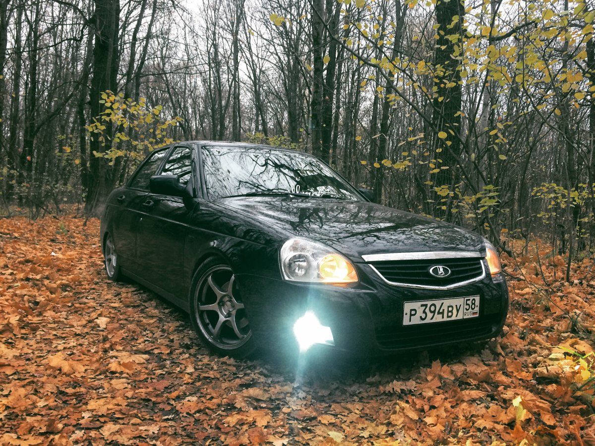 Черная Приора седан опер