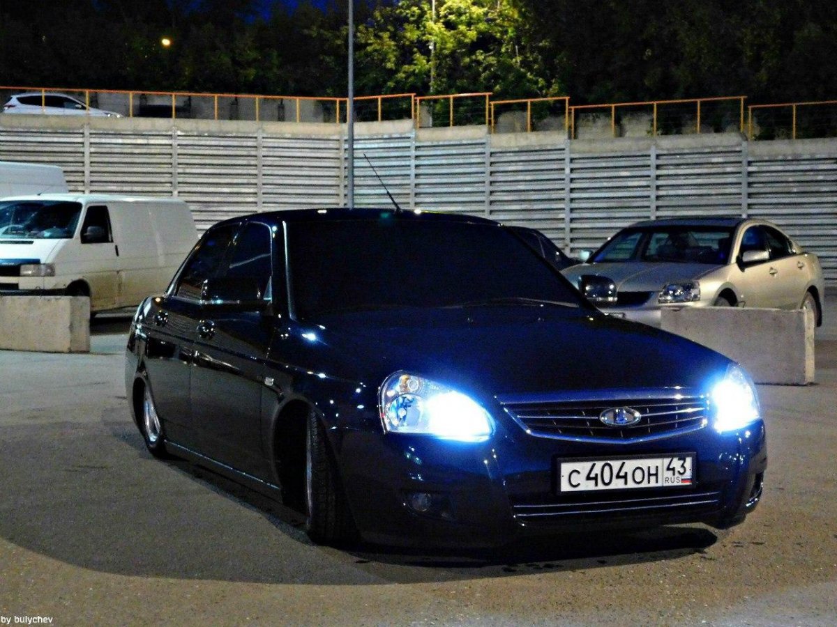 Лада Приора седан