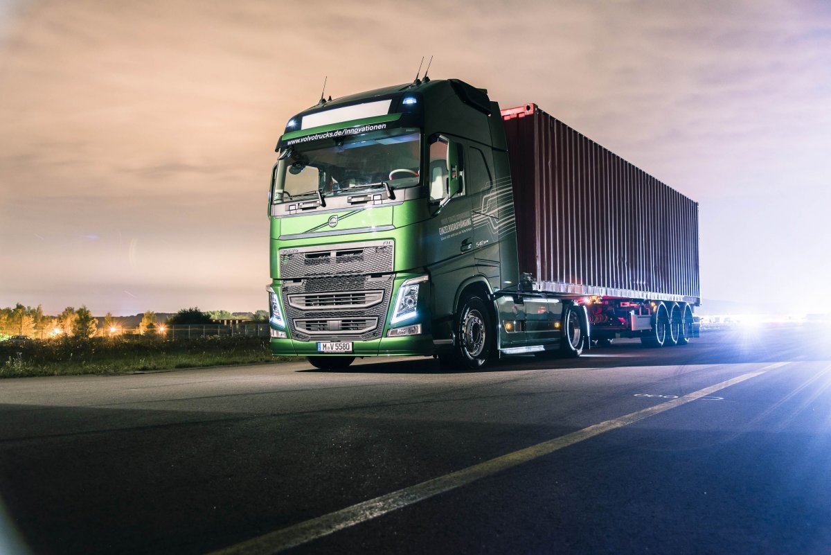 Вольво Нео фура