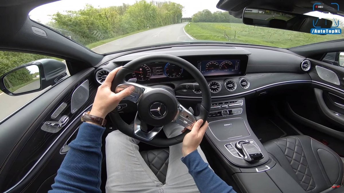 Mercedes CLS 2020 салон черный