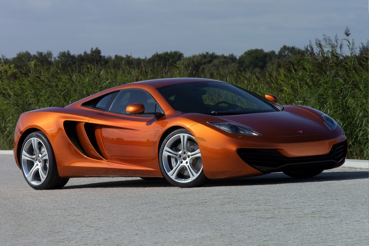 2011 MCLAREN 12c Coupe