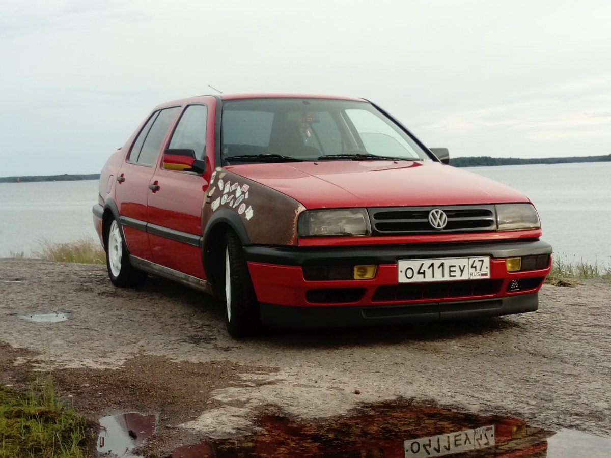 Volkswagen Golf 2 Vento