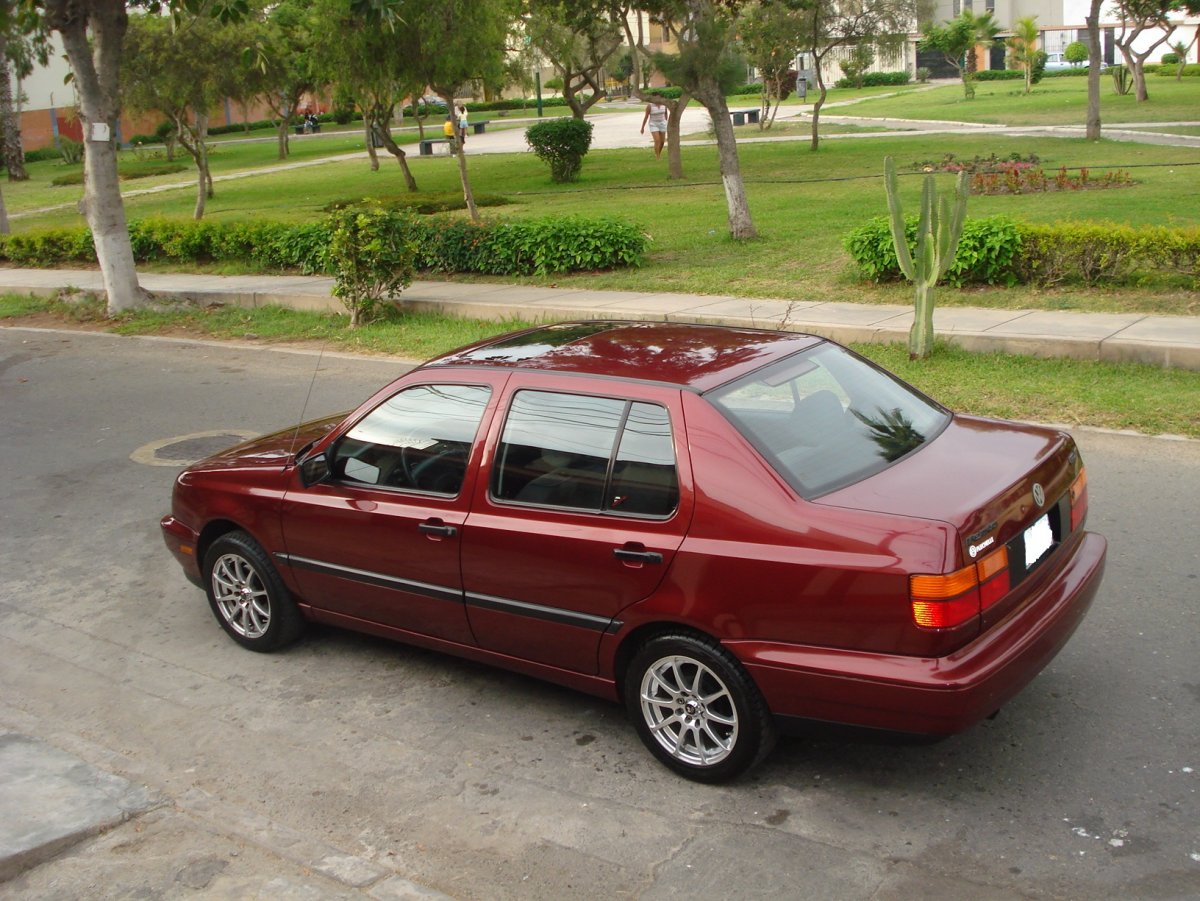 Фольксваген Венто 1994