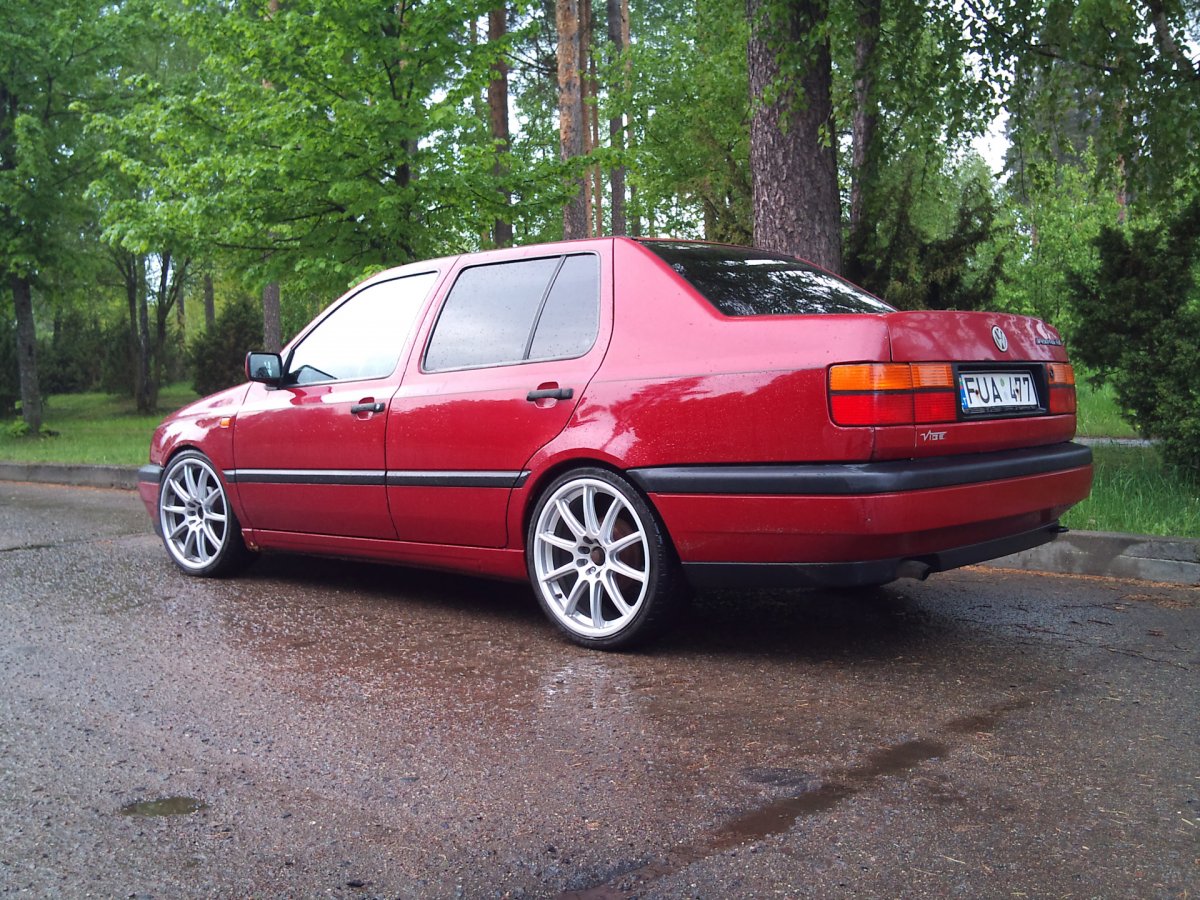 Volkswagen Vento 1997 диски