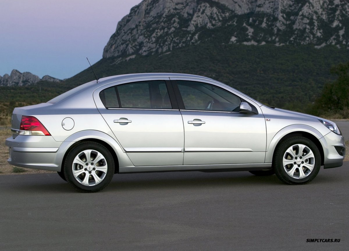 Опель Астра седан 2008