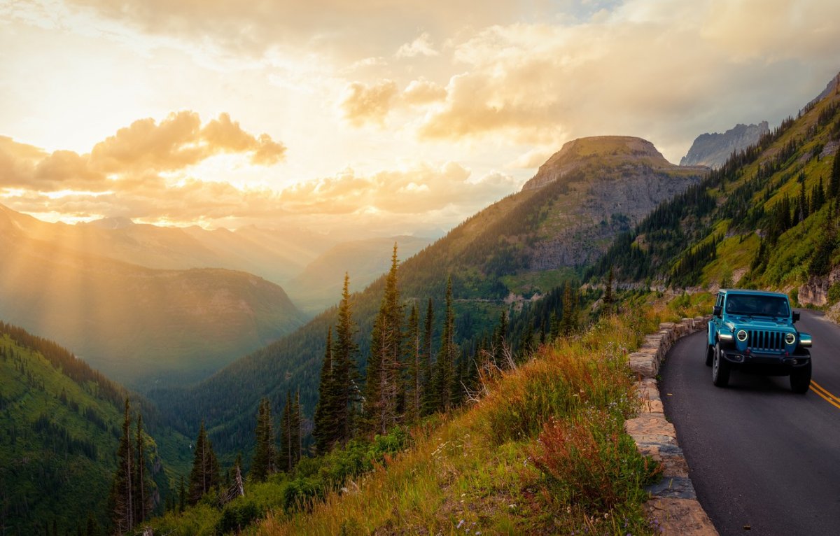 Mercedes-Benz 1844 Горная дорога
