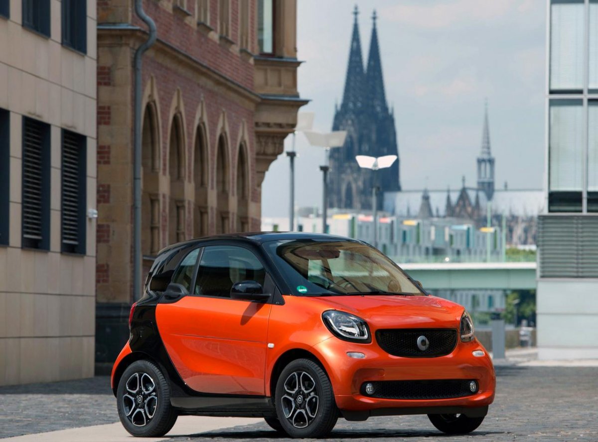 Автомобиль Smart Fortwo