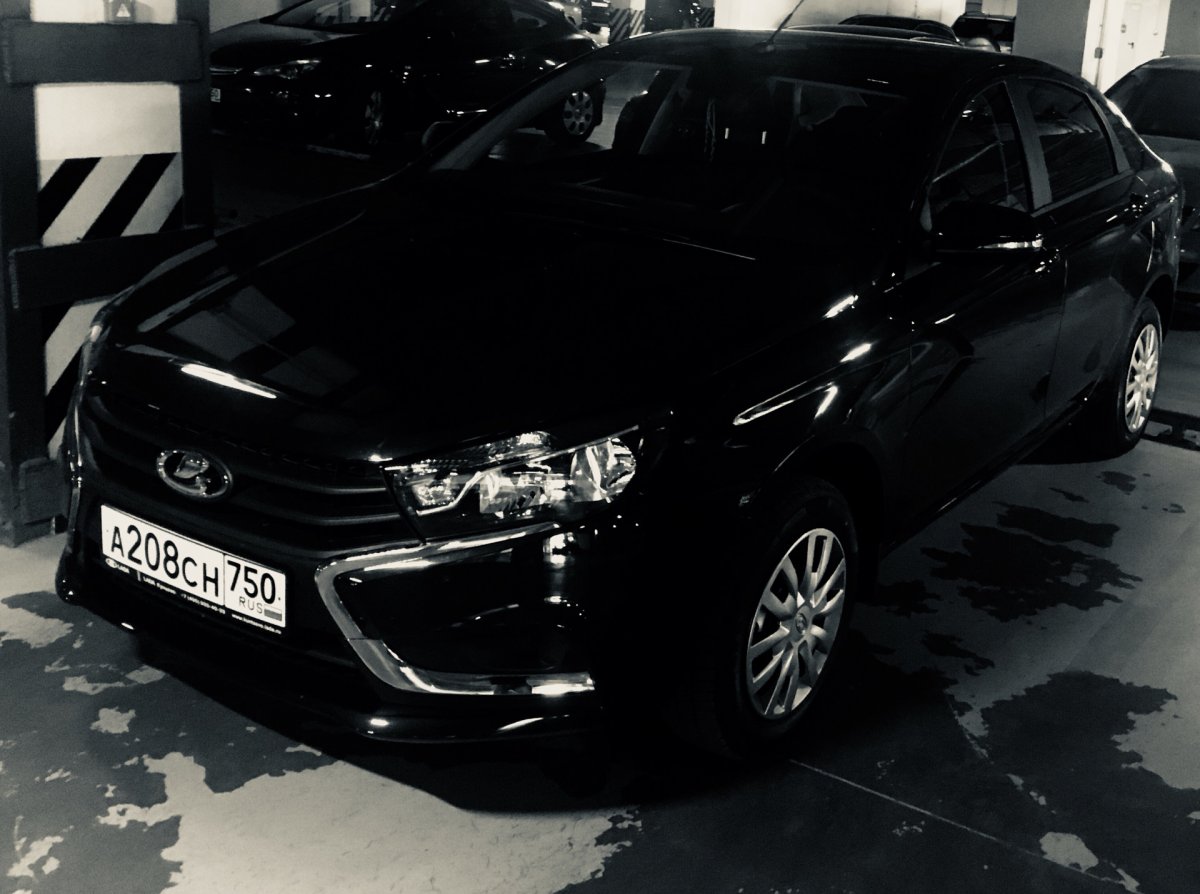 Lada Vesta черная Жемчужина