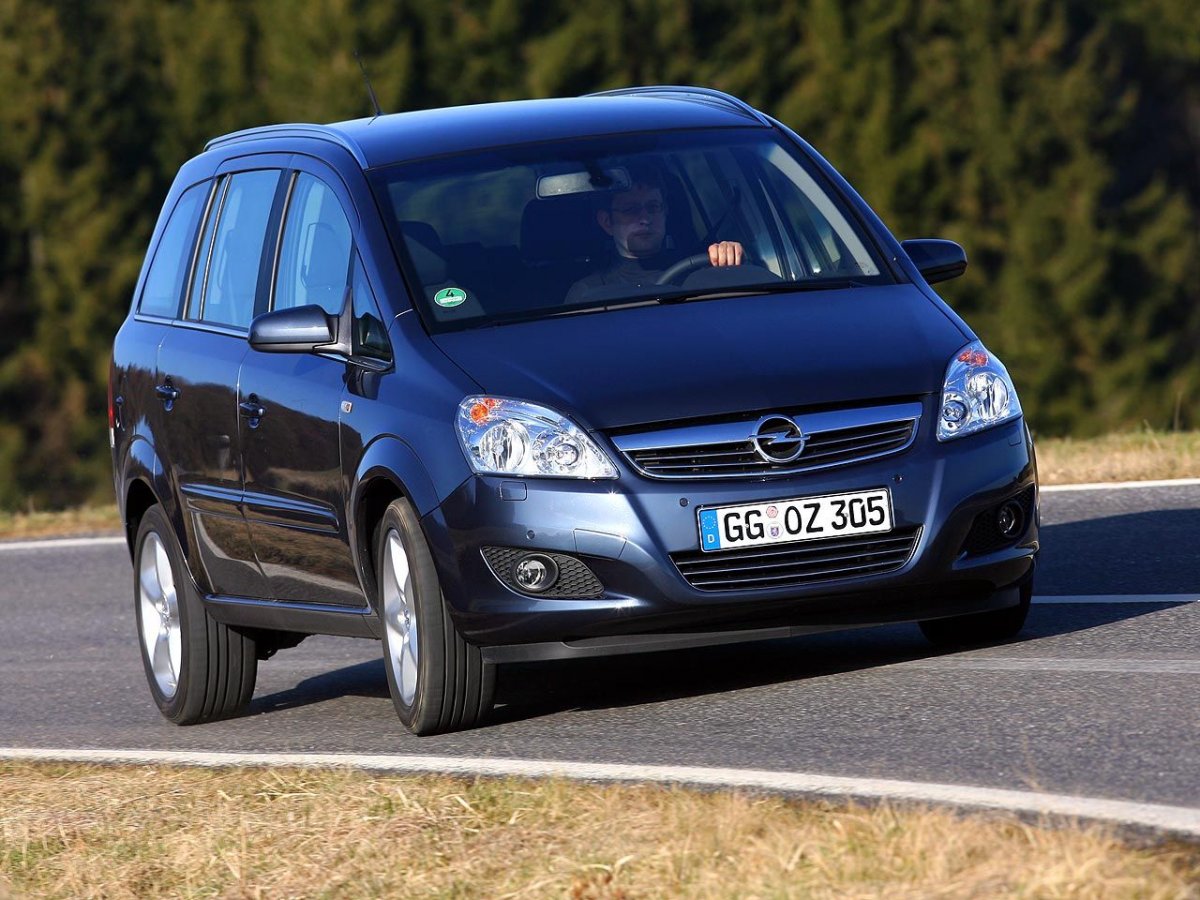 Опель Зафира 2009
