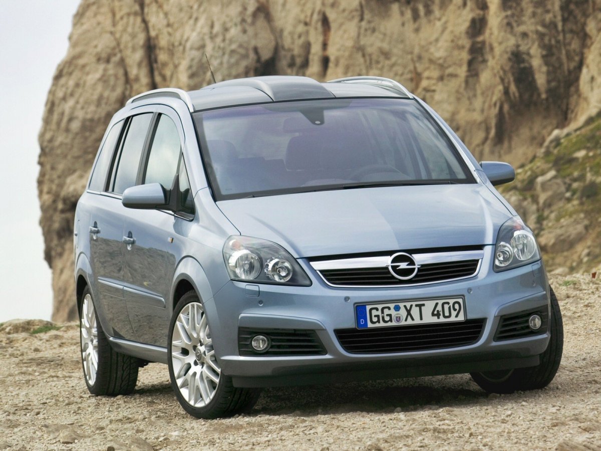 Opel Zafira b