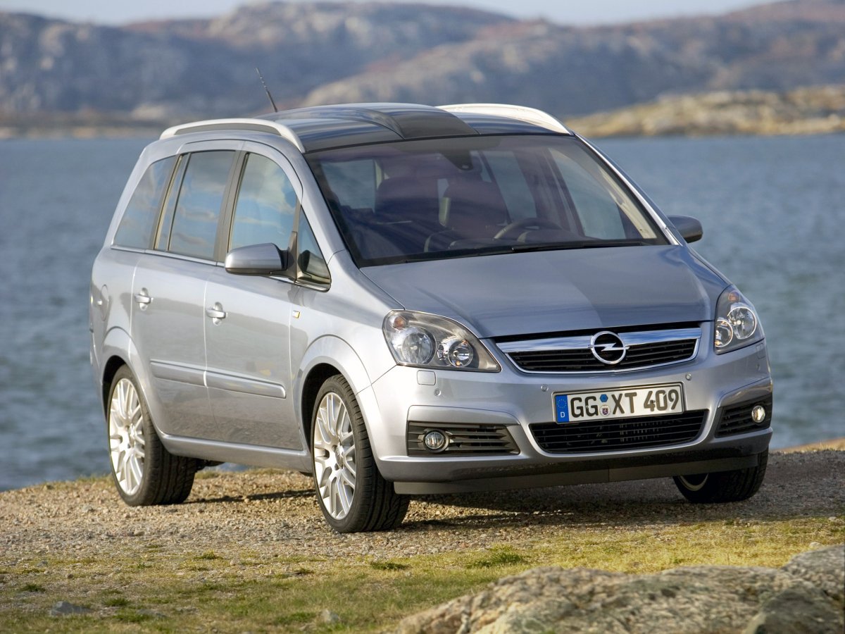 Opel Zafira b