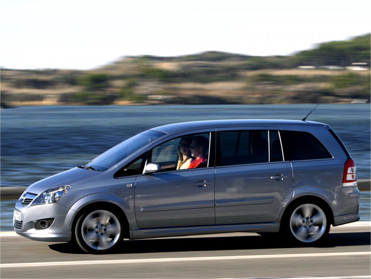 Opel Zafira 2005-2008