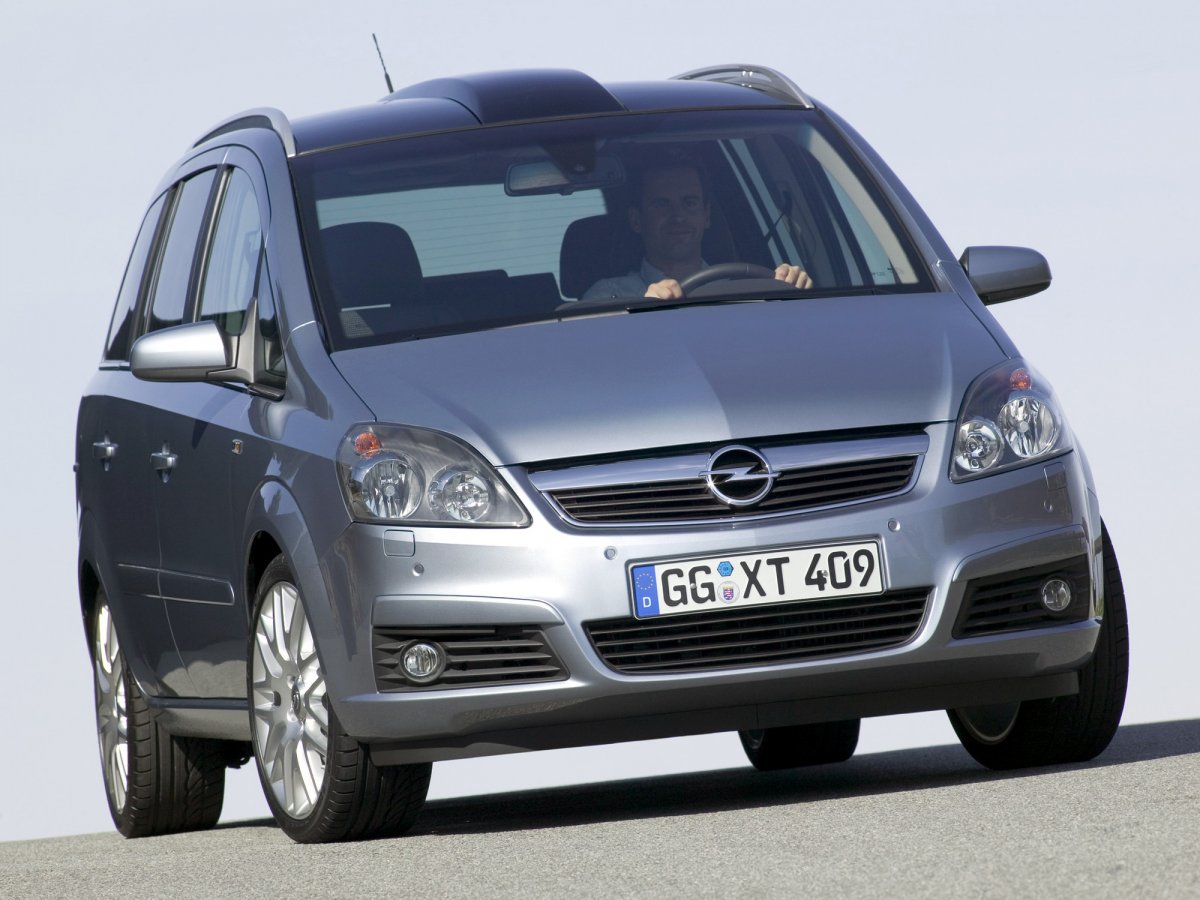 Opel Zafira 2005 Tuning