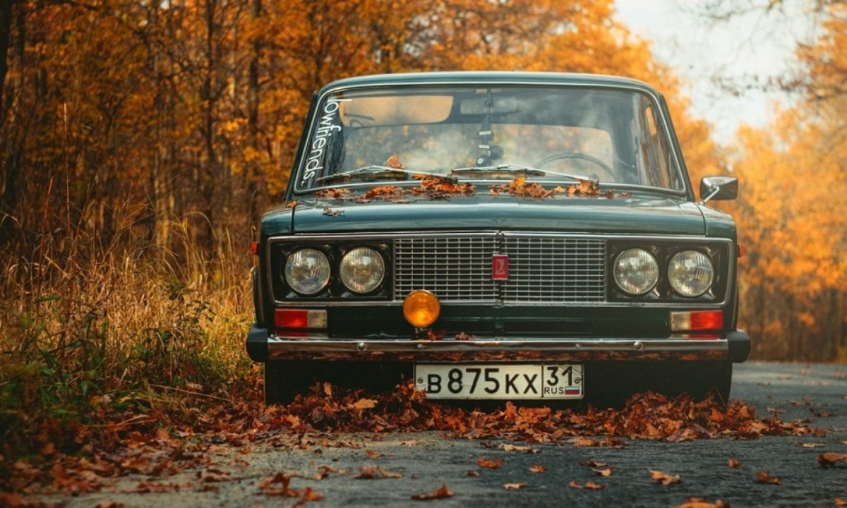 ВАЗ 2106 белая тюнингованная