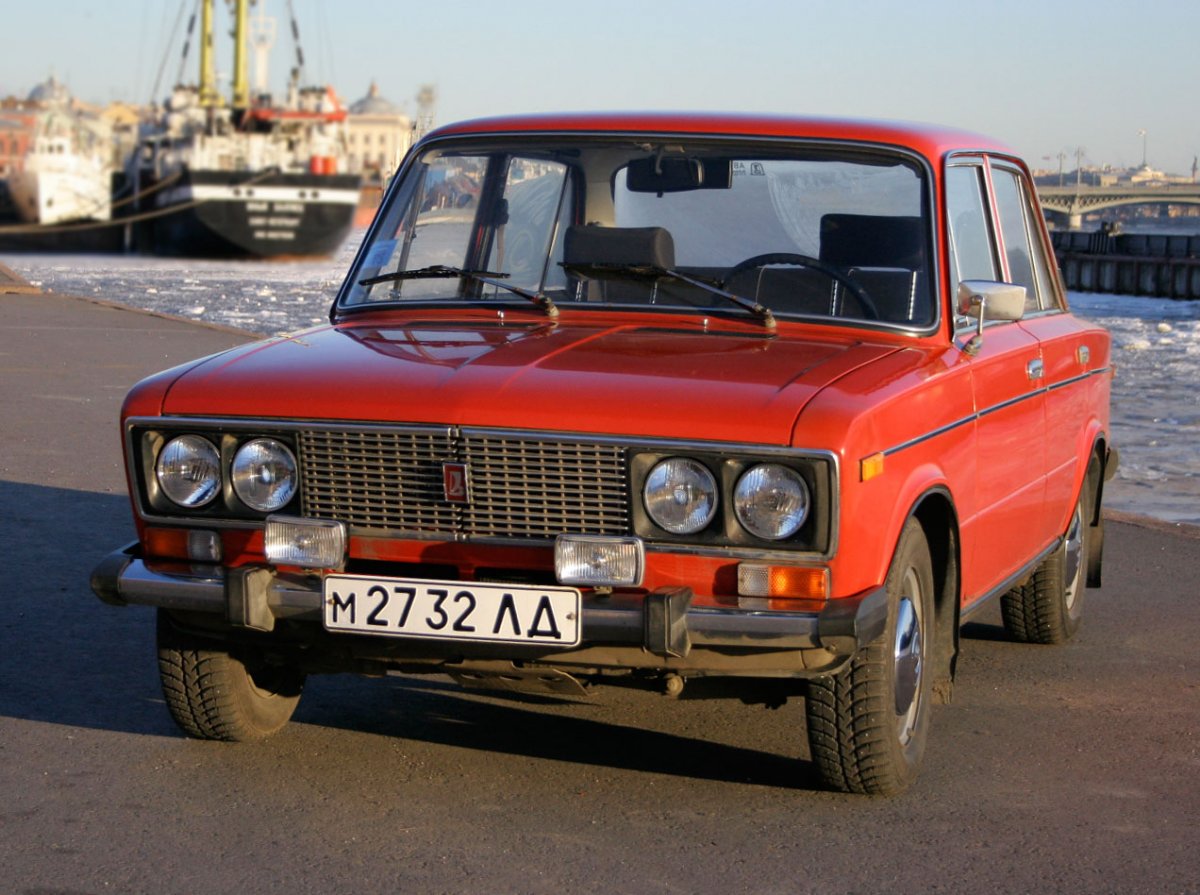 ВАЗ 2103 классика ретро