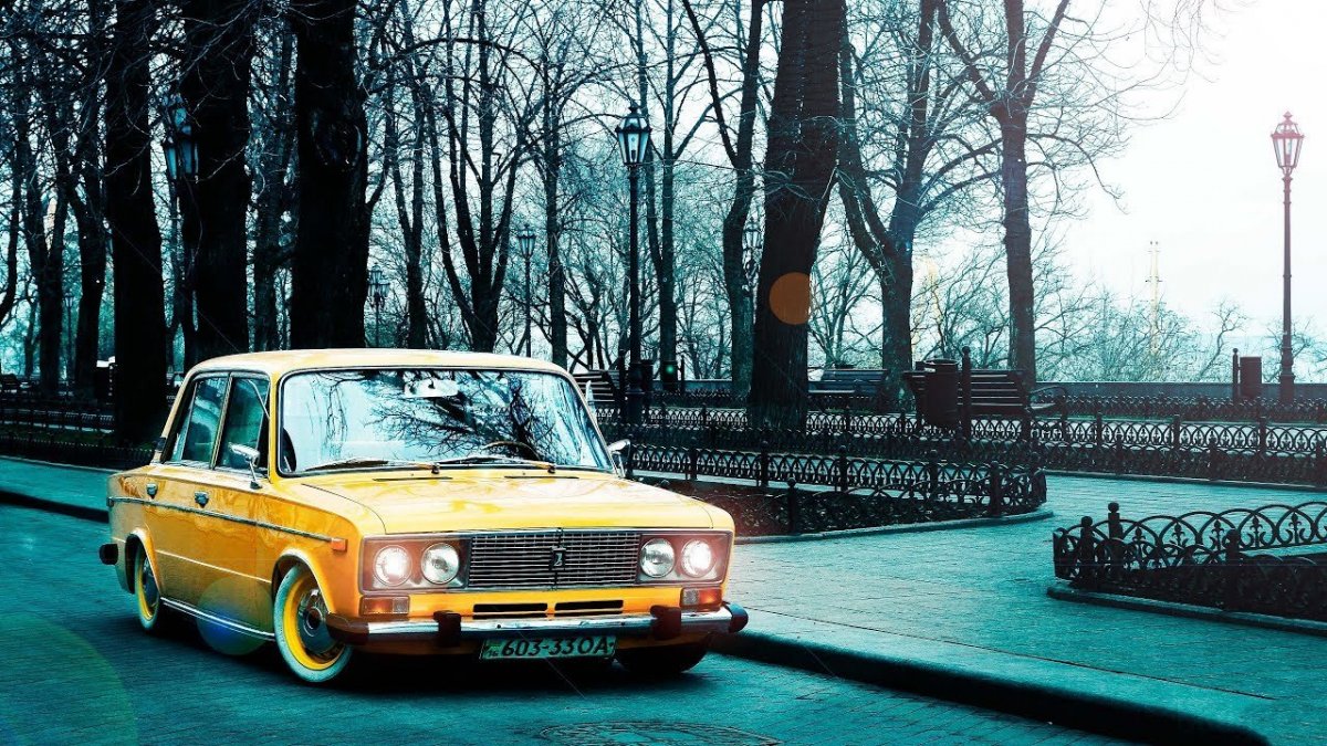 Желтая ВАЗ 2106 БПАН