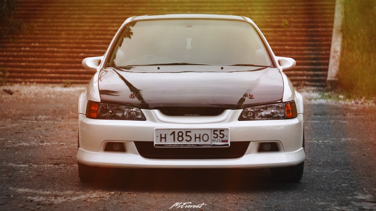 Honda Accord Torneo белый