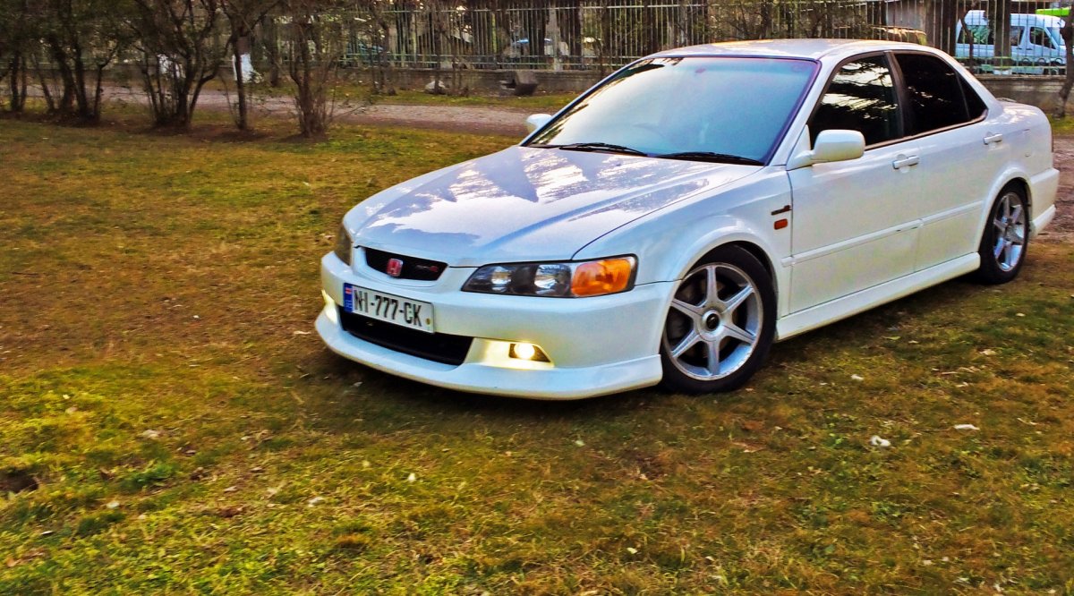 Honda Accord Euro r 2000