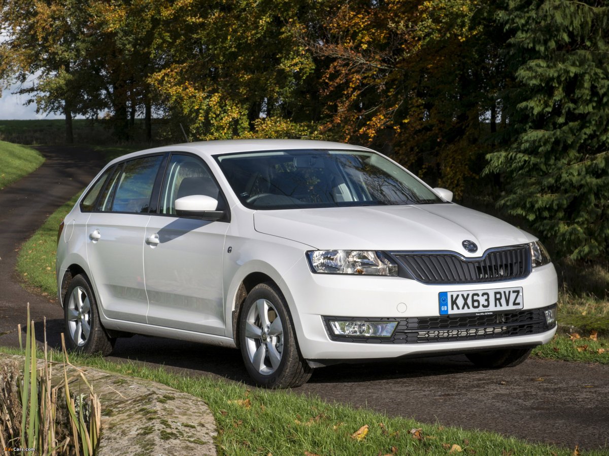 Škoda Rapid лифтбек
