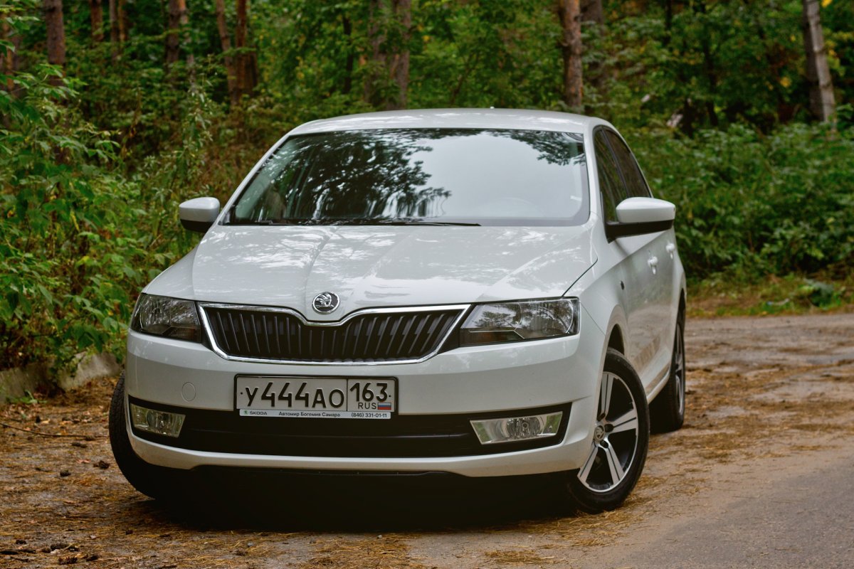 Škoda Rapid 2.0 1920x1080