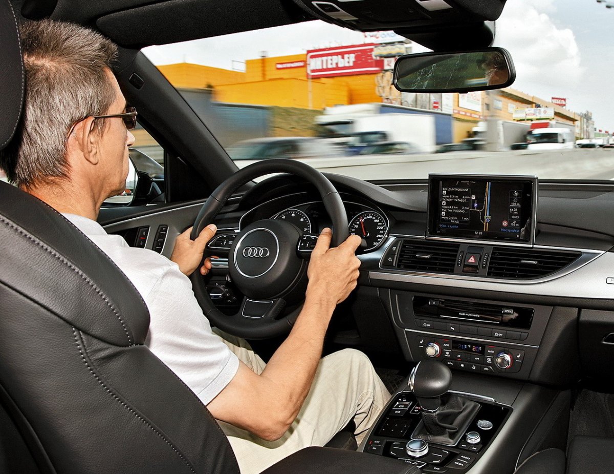 Ауди и девушки