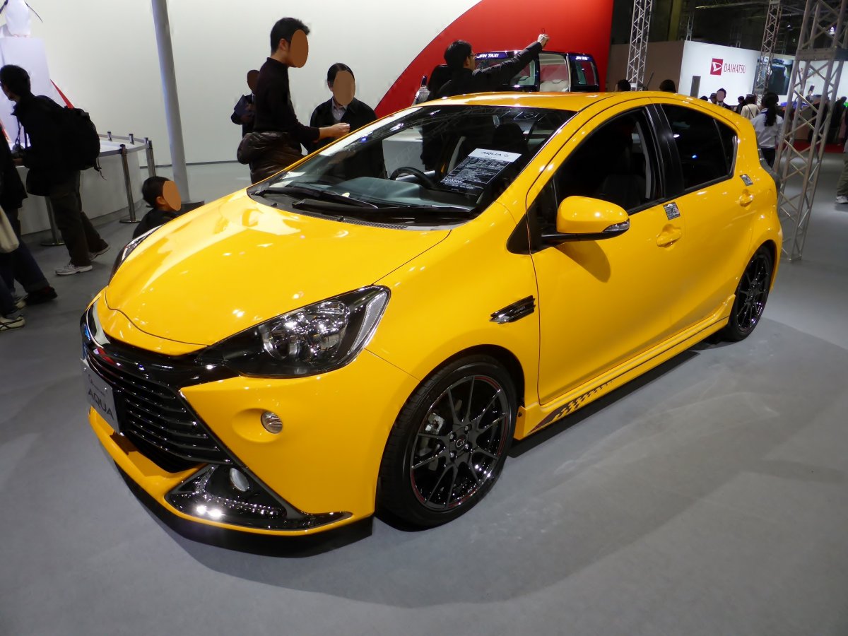 Toyota Aqua 2013 Monitor