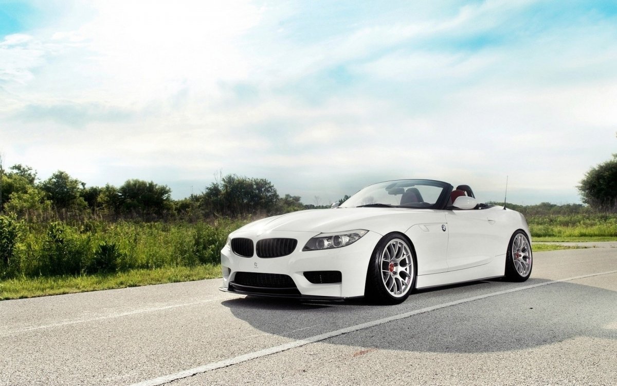 Бугатти Вейрон 2021