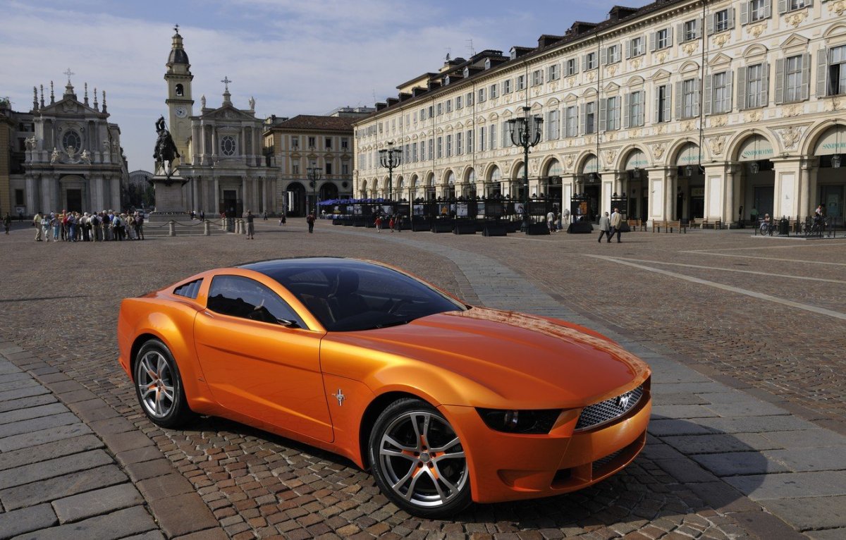 Ford Mustang Giugiaro Concept