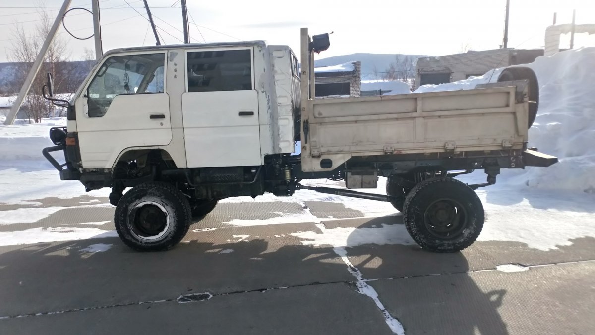 Тойота Дюна грузовик для охоты