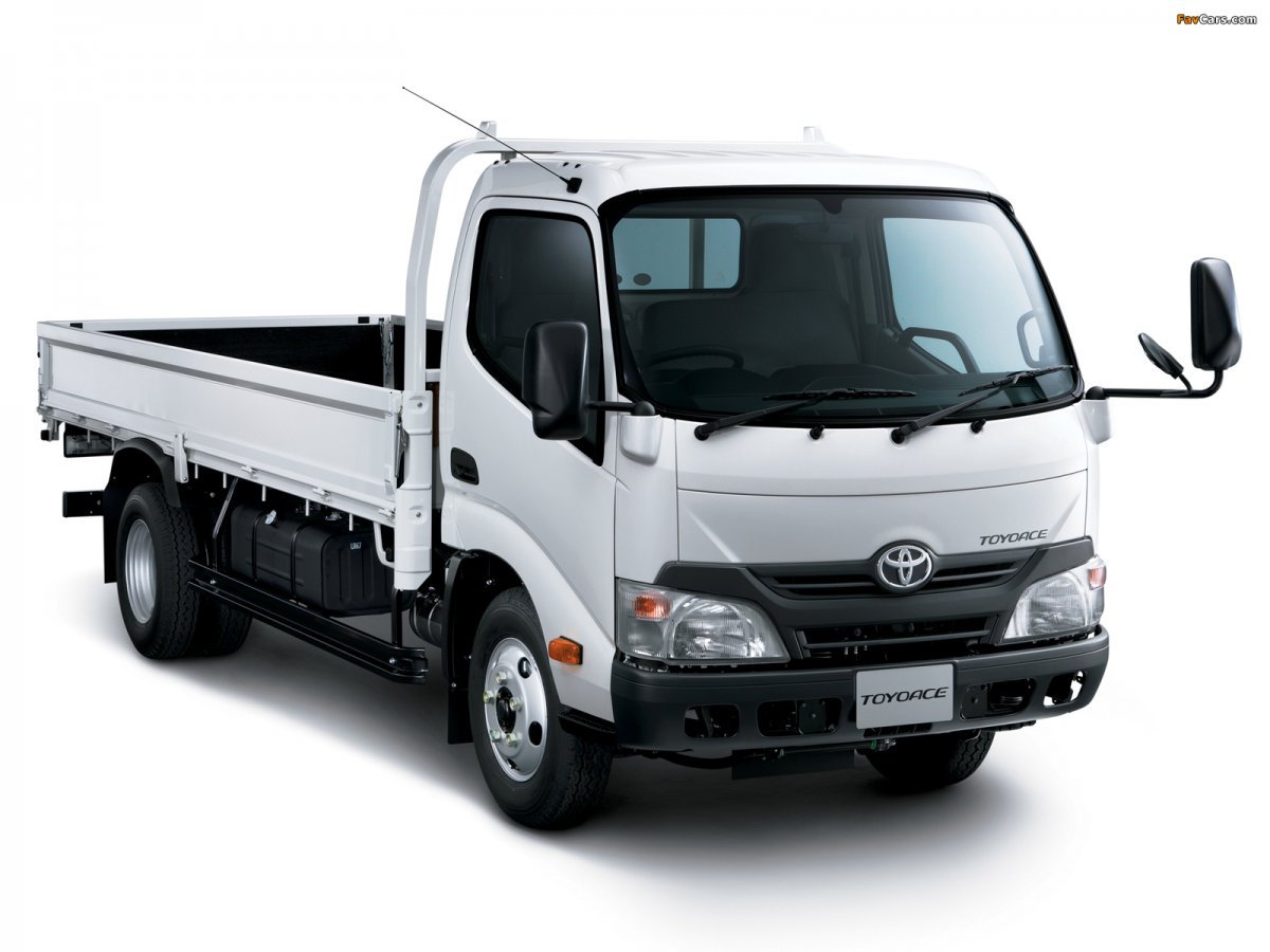 Toyota TOYOACE 2016