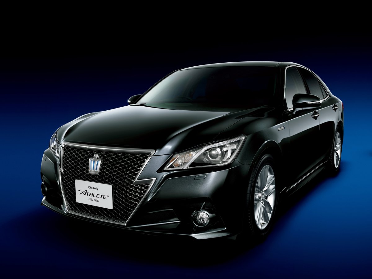 Toyota Crown 2012