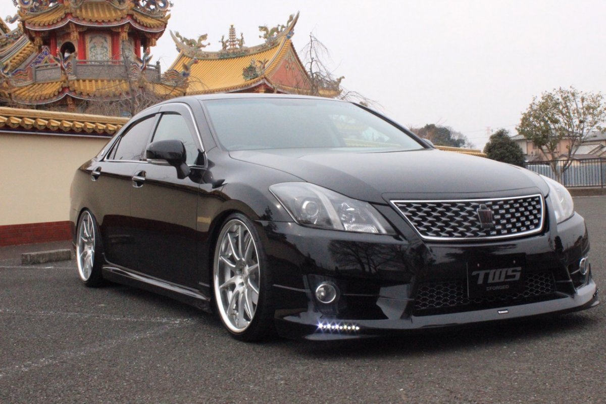 Toyota Crown athlete 2008