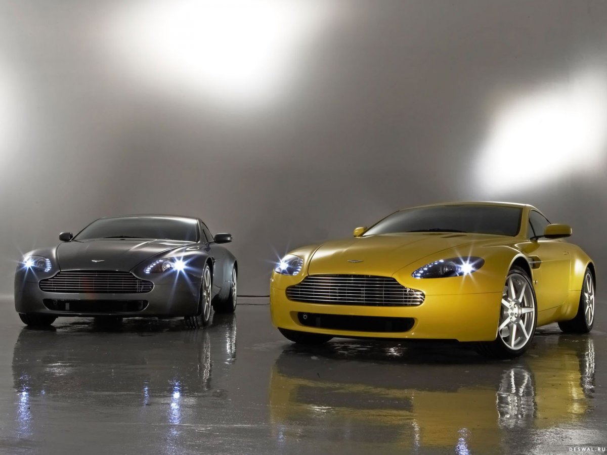 Автомобиль Астон Мартин