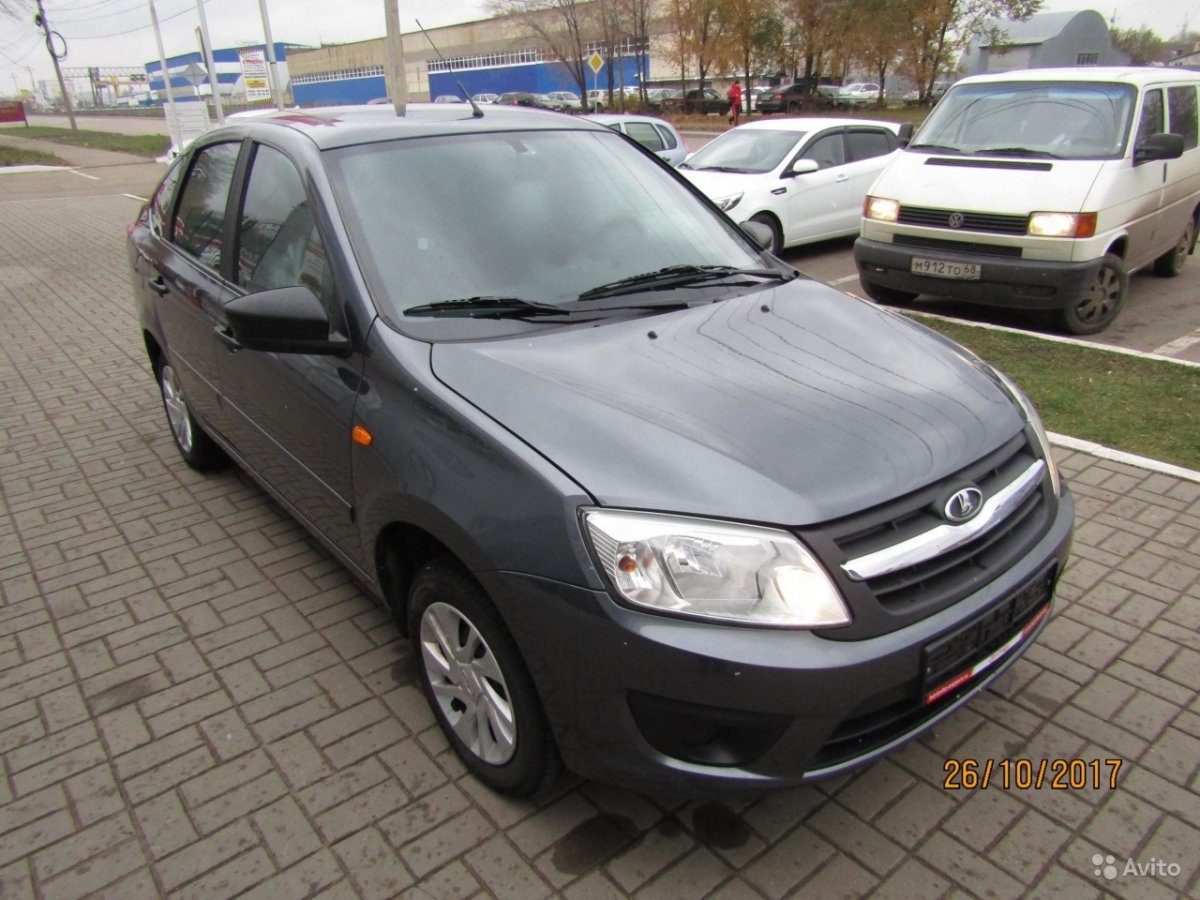 Цвет Борнео 633 Лада Гранта