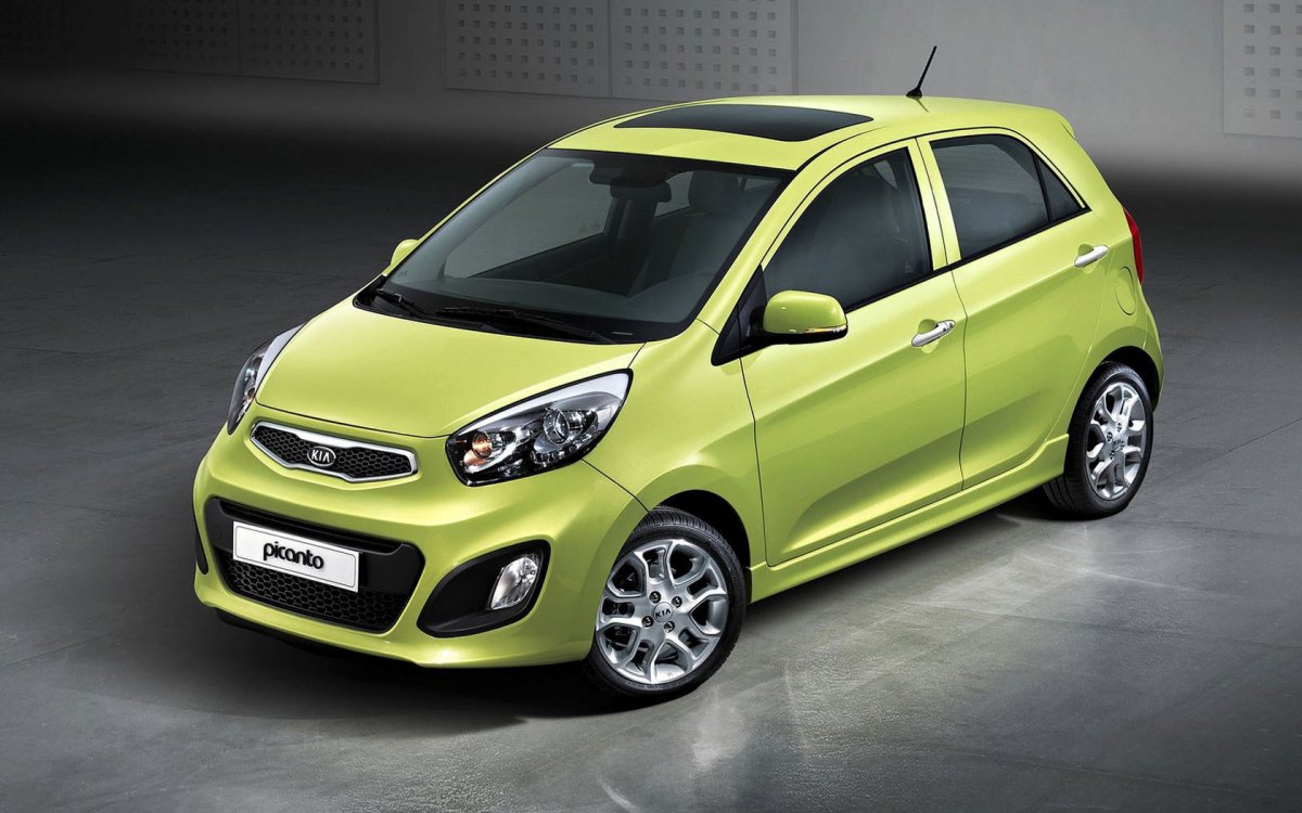 Kia Picanto оранжевая