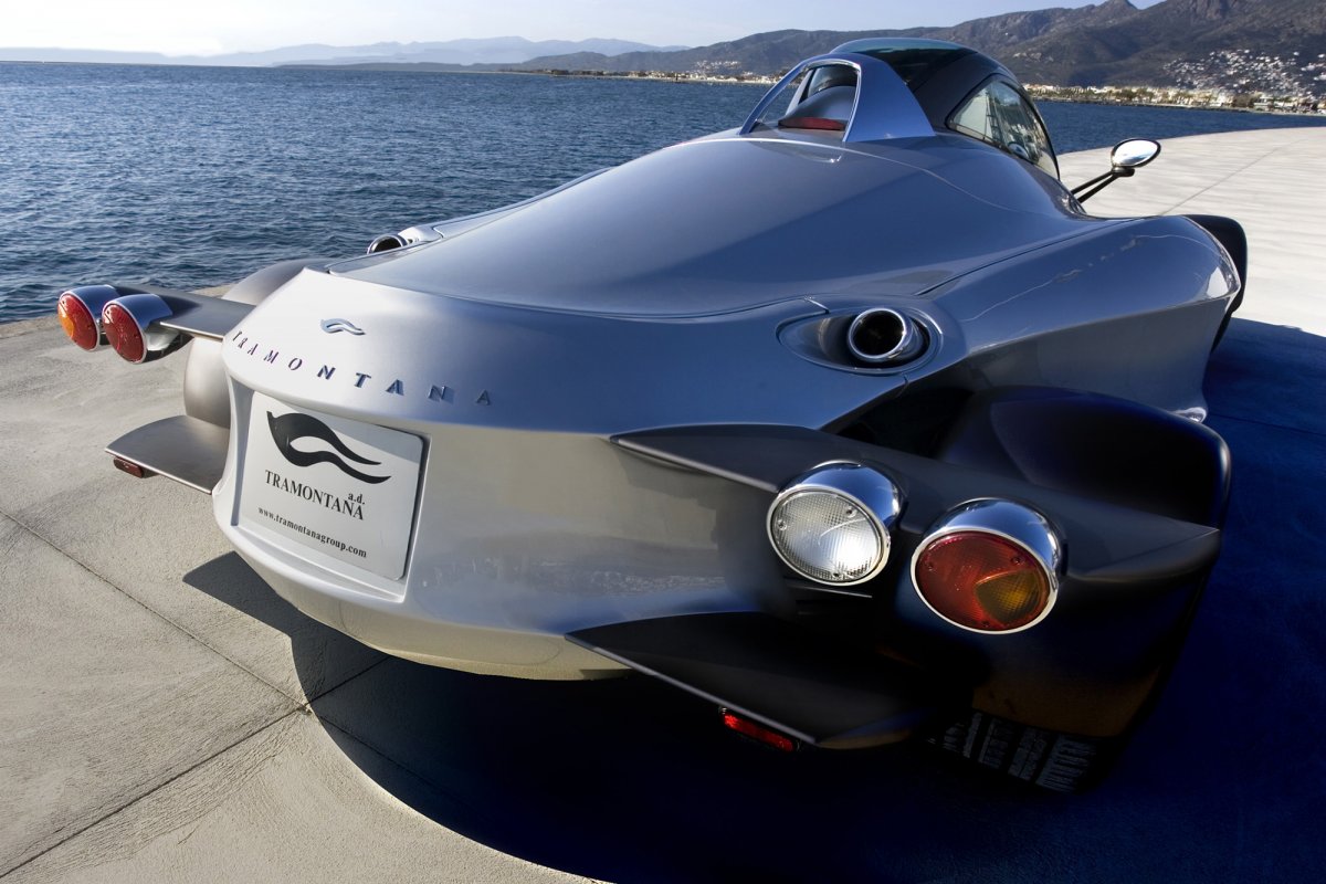 Трамонтана машина