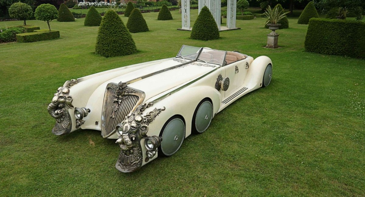 The Nautilus car(лига выдающихся джентльменов)