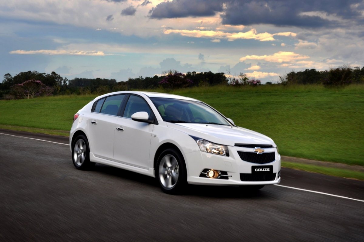 Chevrolet Cruze 2013 седан
