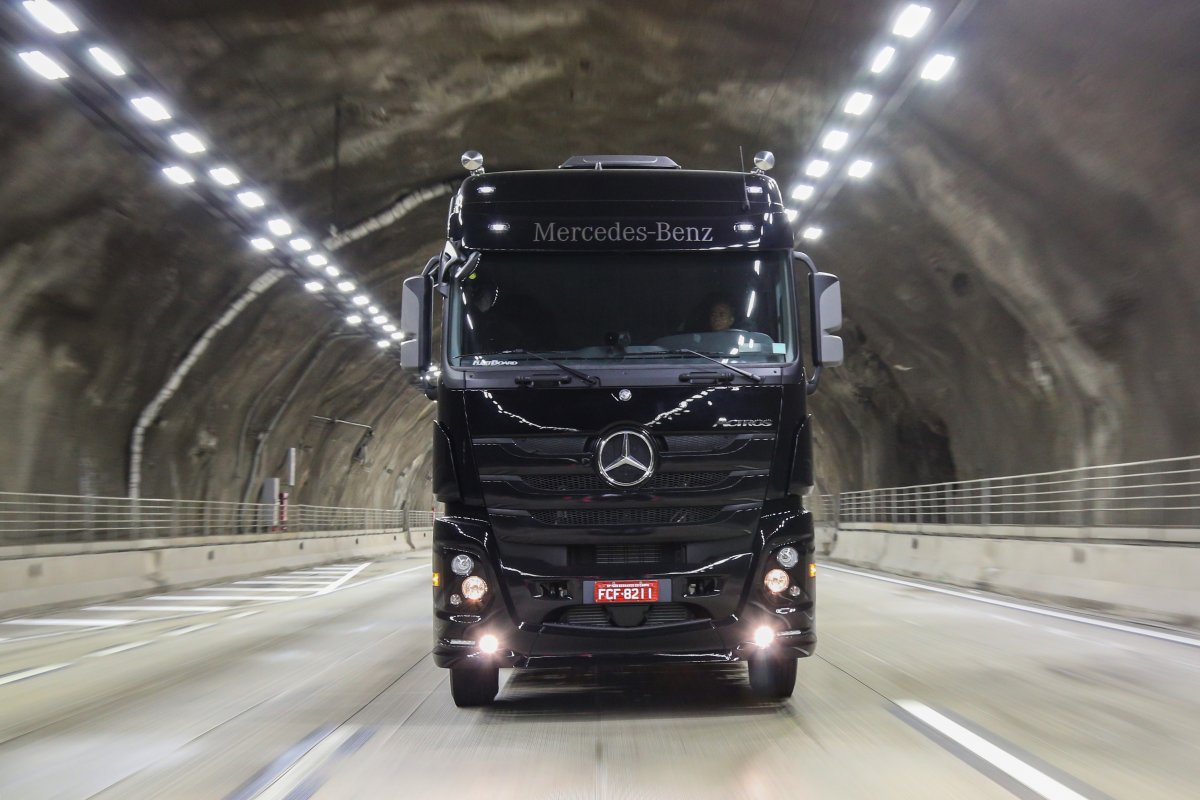 Фура Мерседес Актрос 2021