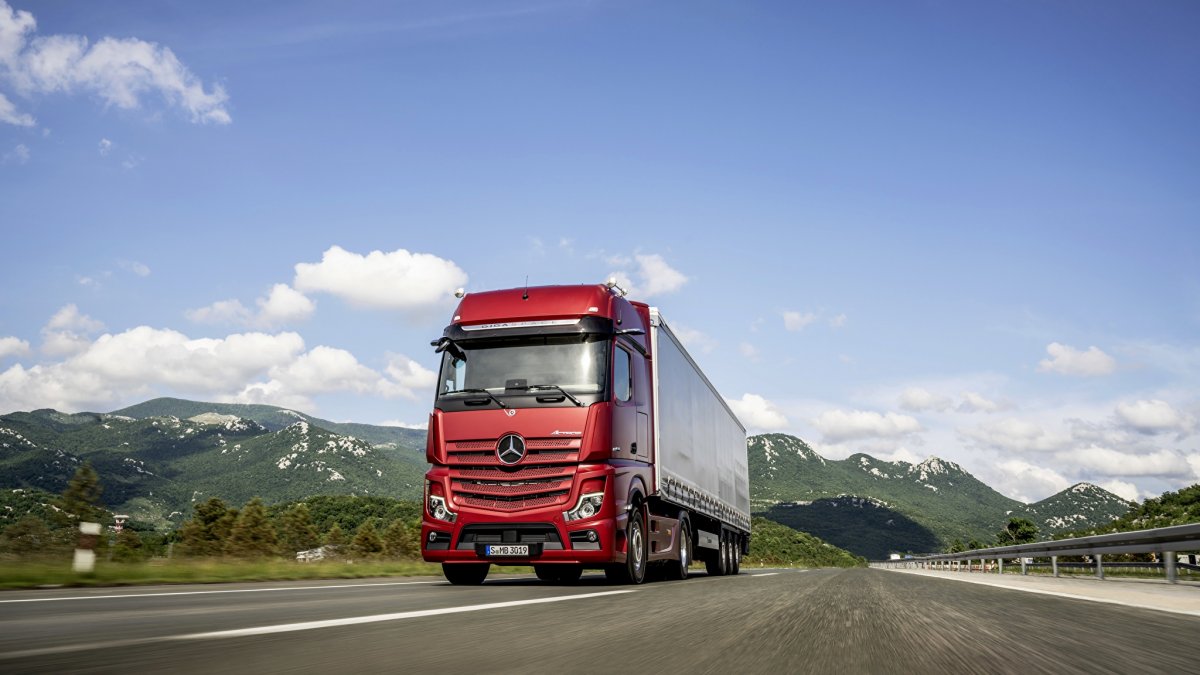 Mercedes-Benz Actros 2002