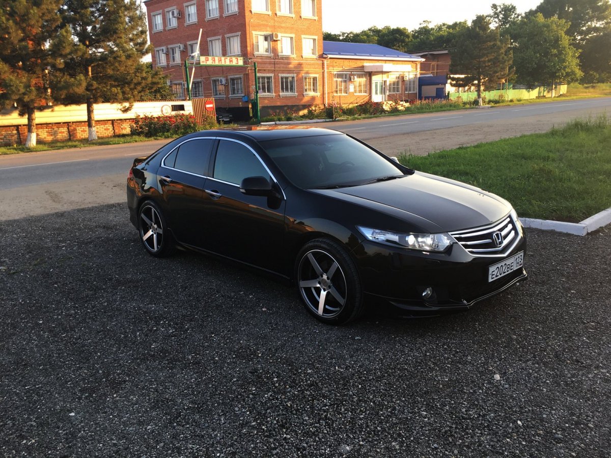 Honda Accord 7 черный