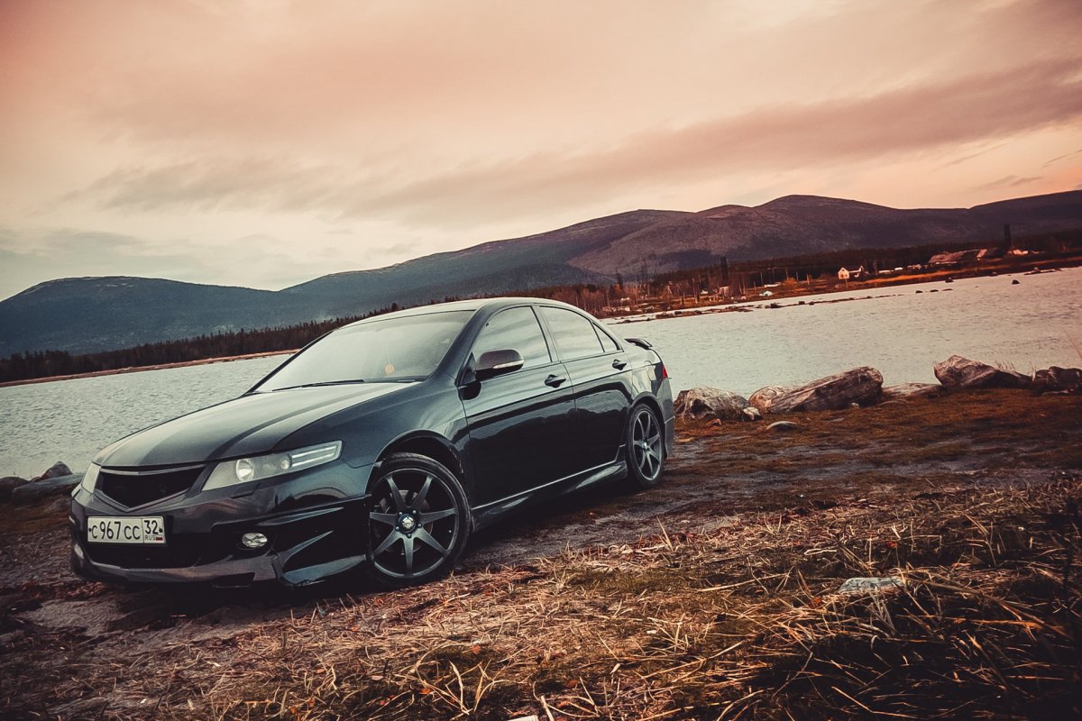 Honda Accord 8 Night