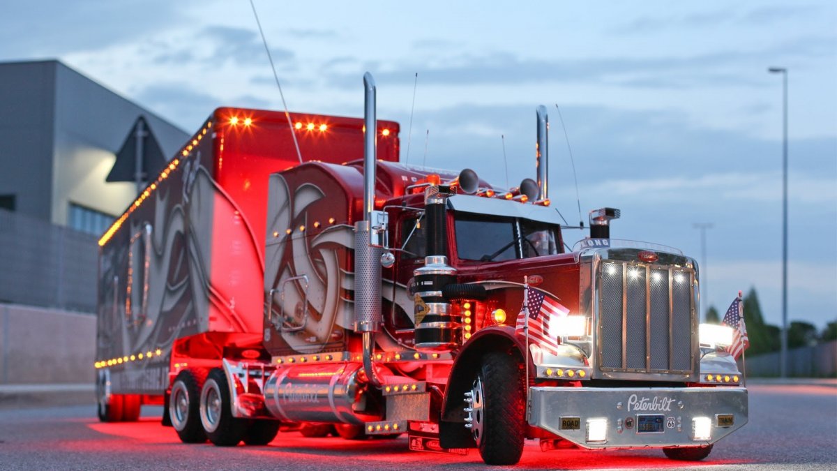 Peterbilt 359 RC