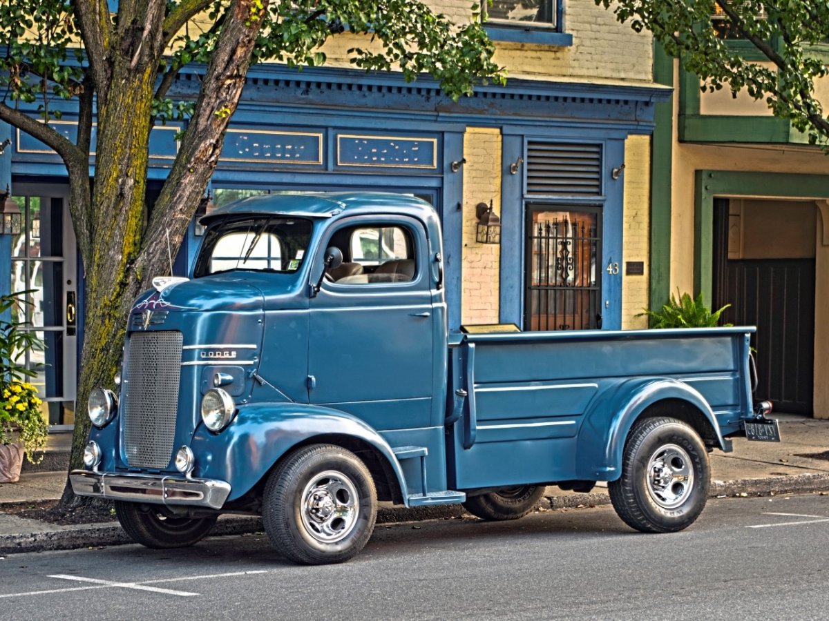 Додж грузовик