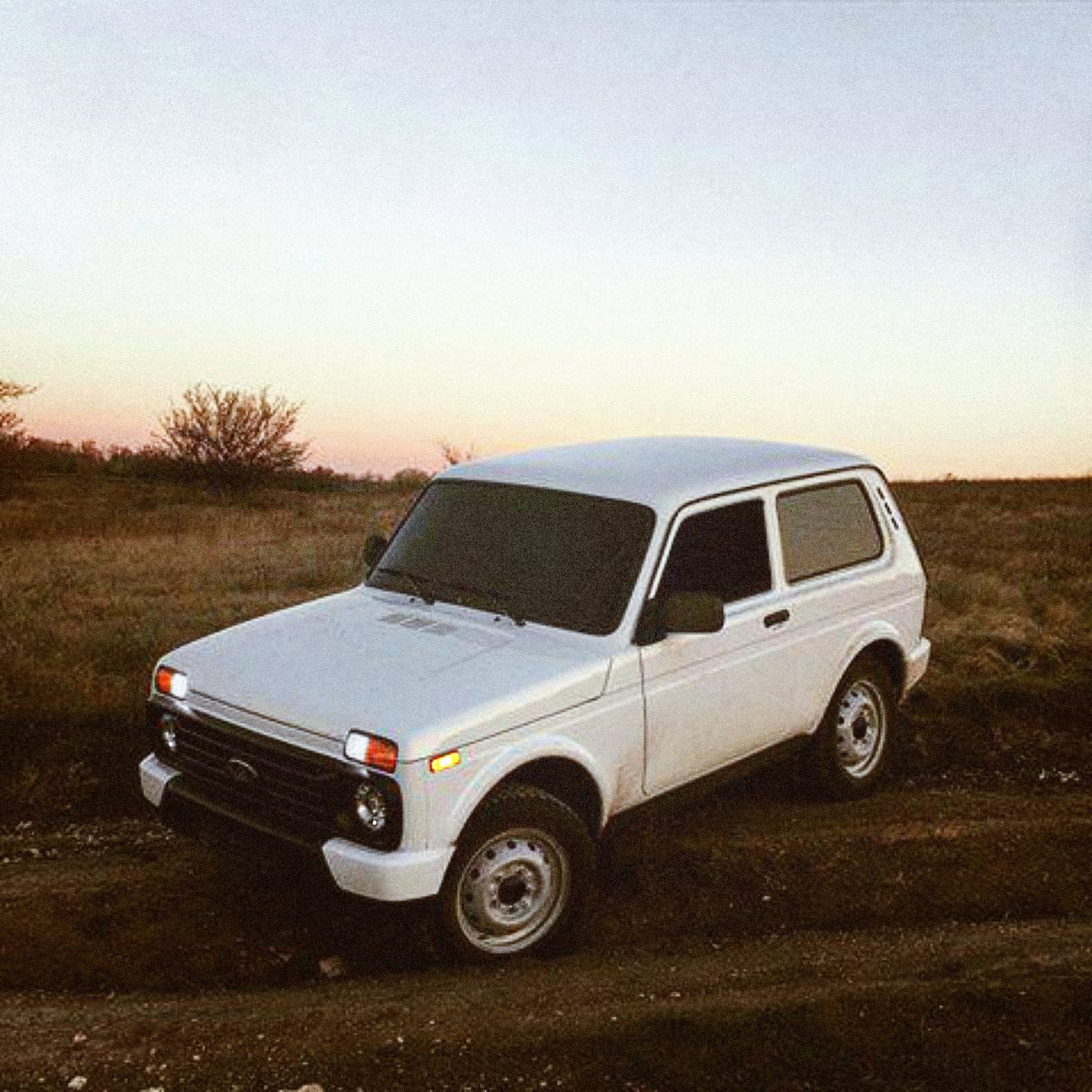 Нива 21213 Урбан