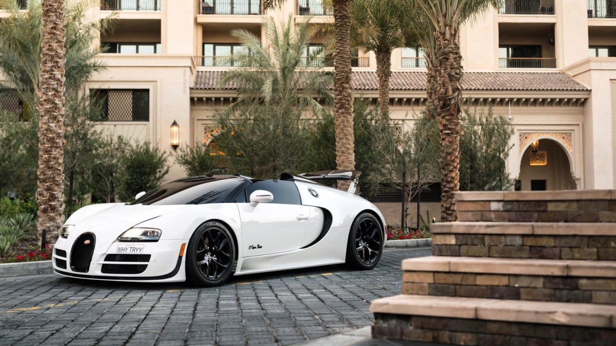 Lamborghini Aventador Катар