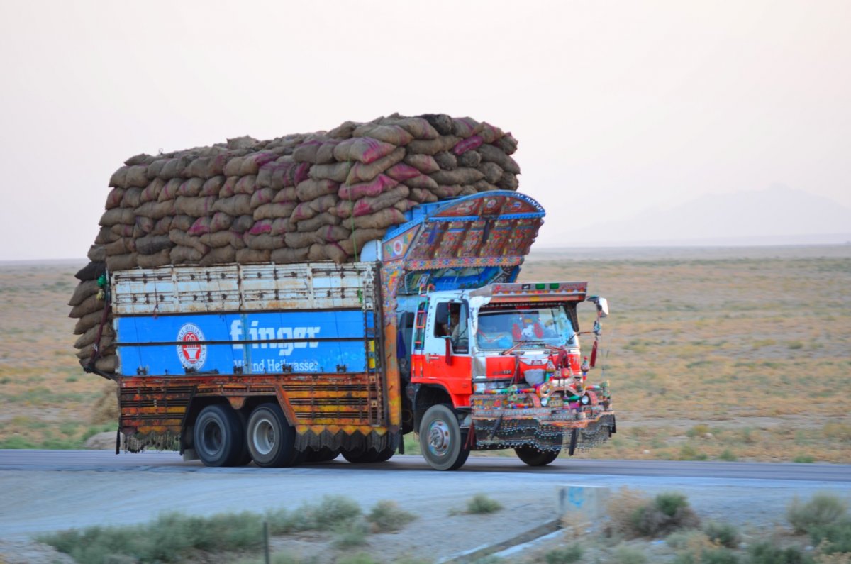 КАМАЗ В Пакистане